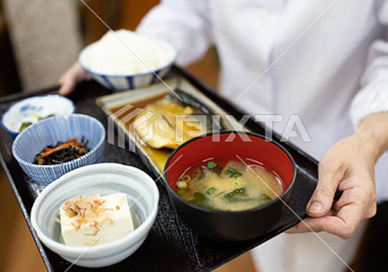 飲食事業
